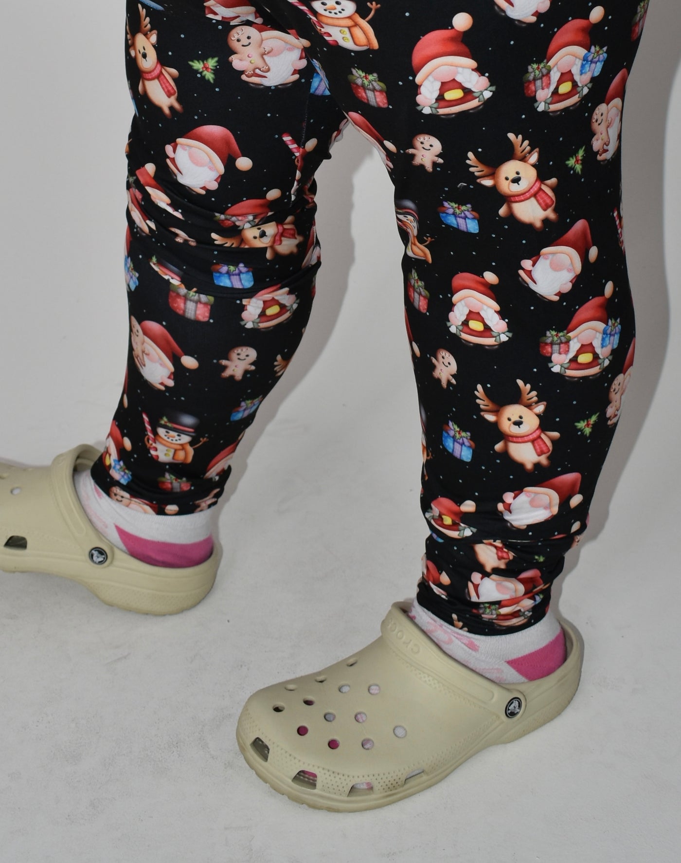 Do They Gnome It's Christmas Super Soft Leggings