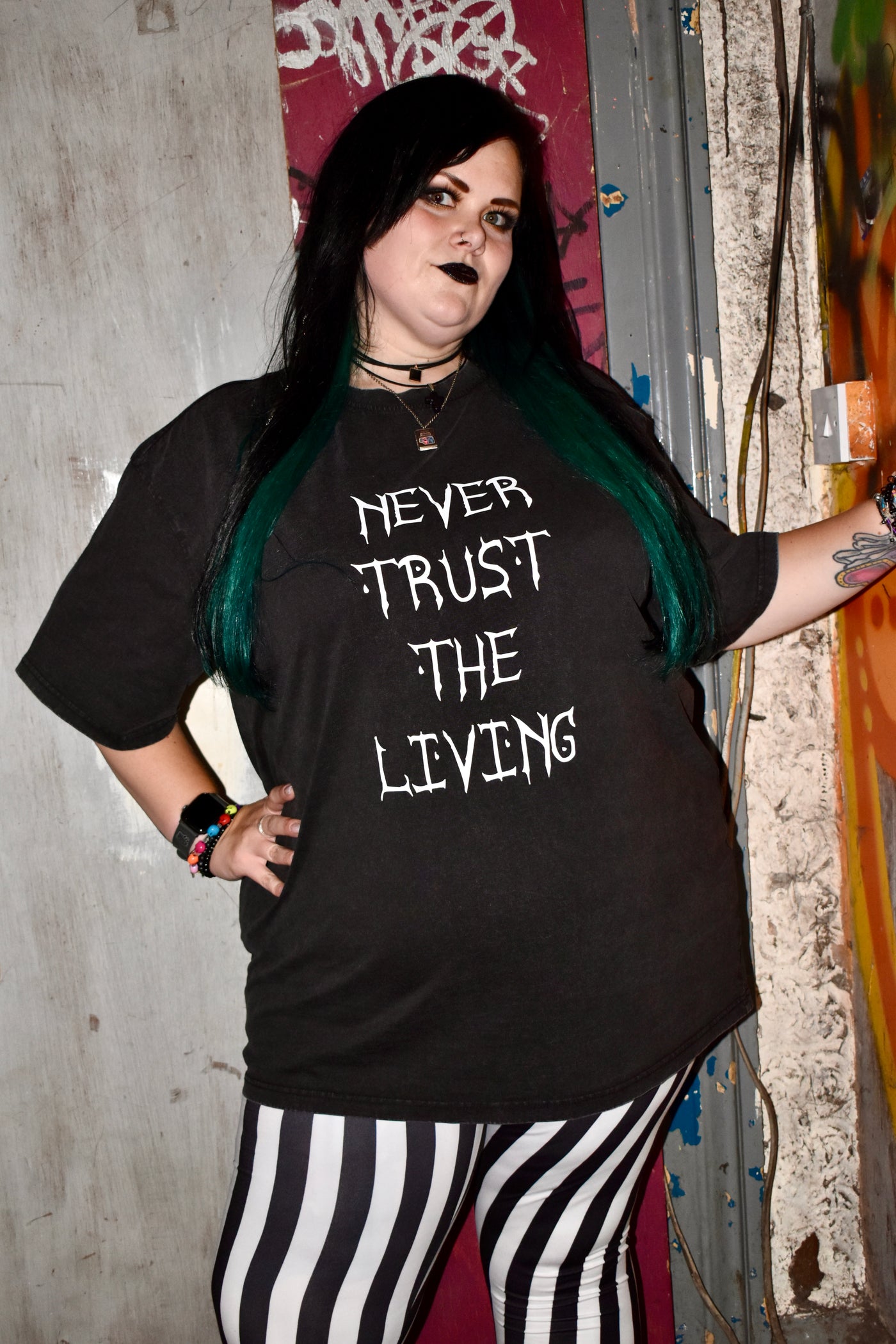 Black "Never Trust" Unisex Organic T-Shirt