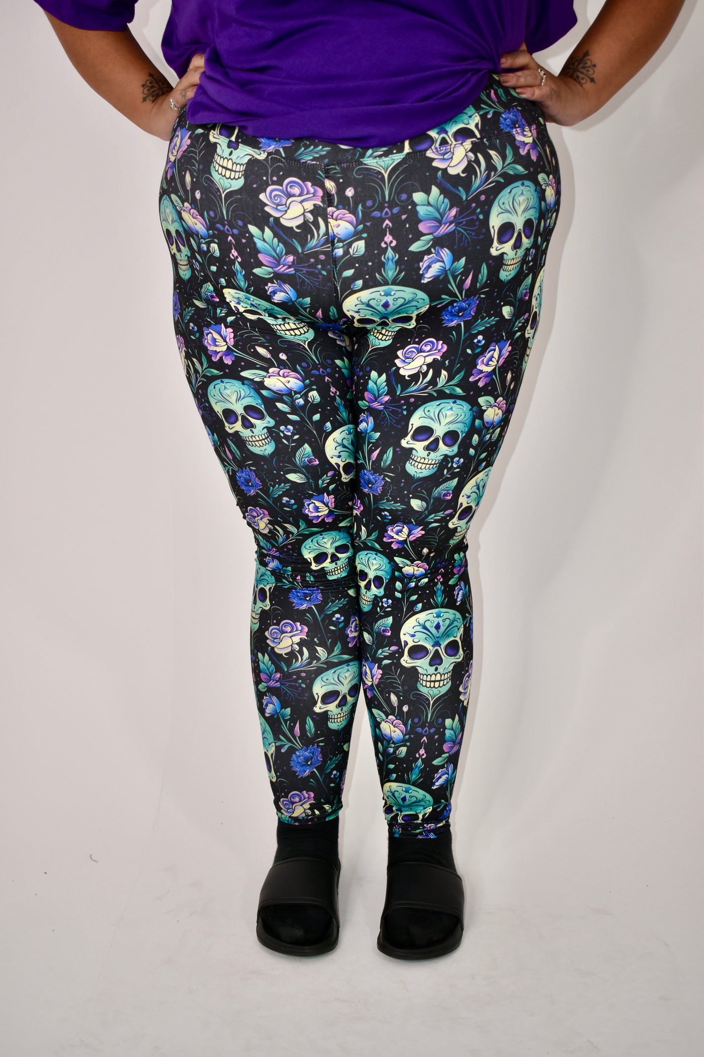 Deadly Blooms Super Soft Leggings